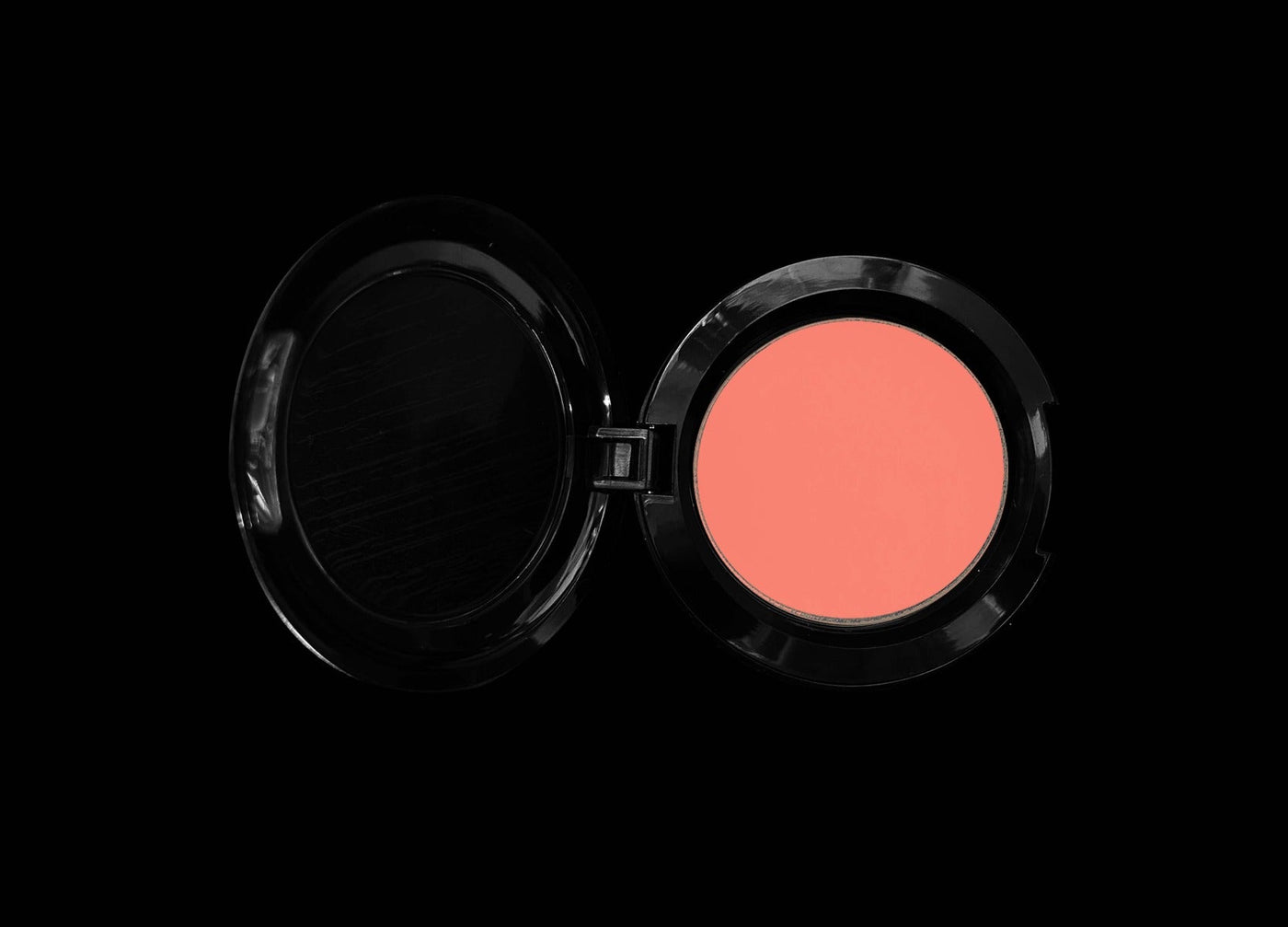 Compact - M318 M. Cream Blush Fearful